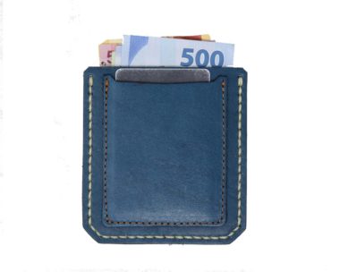 Tarjetero minimalista con espacio para billetes azul