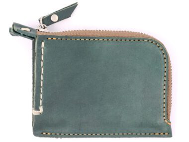 Cartera de cuero con cierre