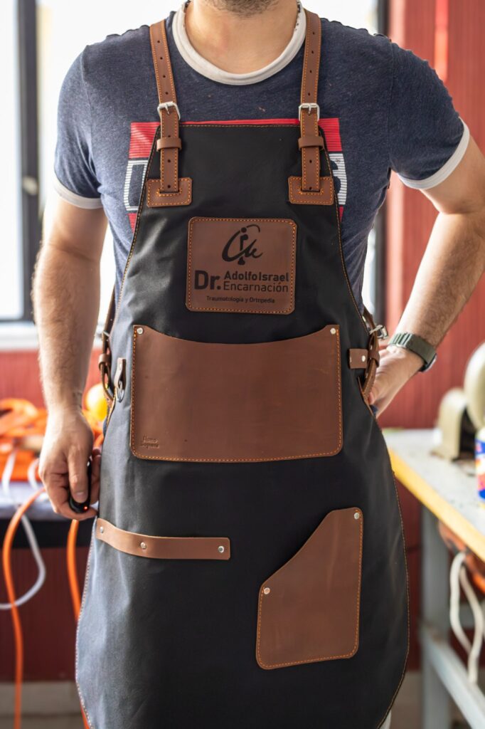 Mandil de lona y cuero - Imagen 3