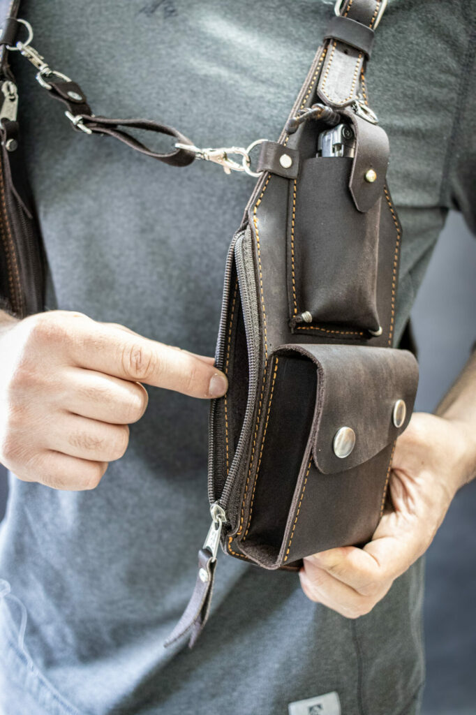 Pechera / bolsillos ocultos - Imagen 6